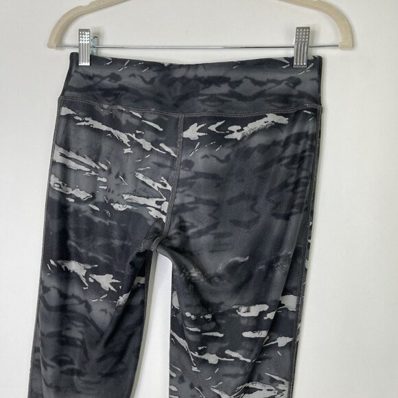 North Face Crop Leggings Women’s Size Small Black Gray - Picture 5 of 9